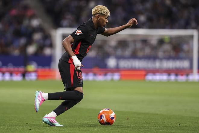 上海全运名单：一队边攻太差，难进四强！二队要夺冠看二传表现