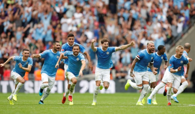 国际米兰三后卫体系稳固