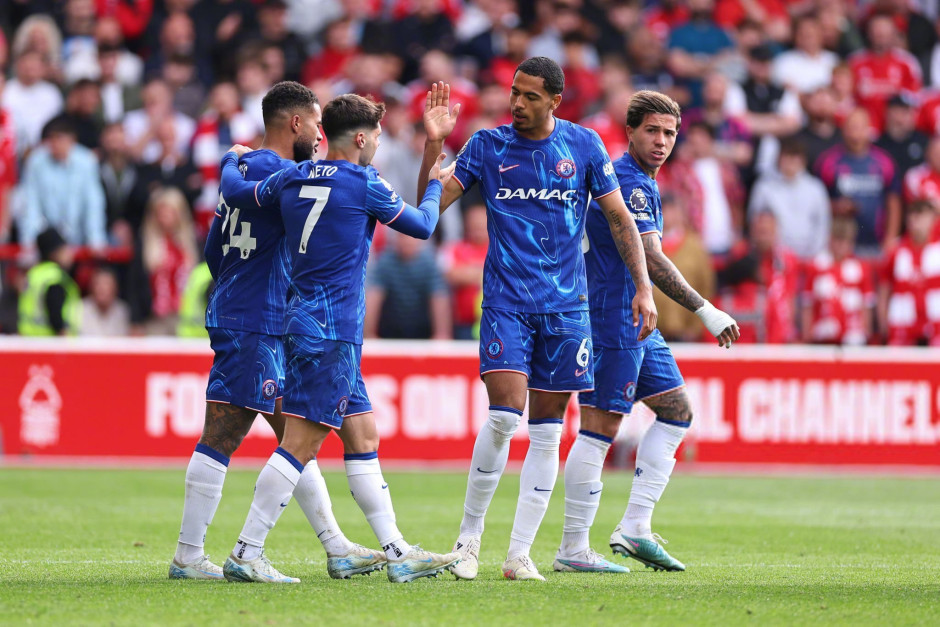 18岁球员15分+2断+2帽场次：弗拉格超越科比&詹姆斯